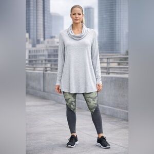 Cuddl Duds Light Gray Cowl Neck Tunic Sz S